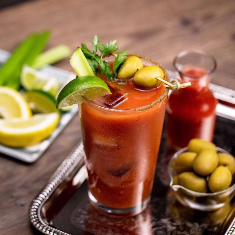 Bloody Mary (Classic) Cocktail Recipe