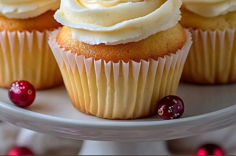 Christmas Cranberry Orange White Chocolate Cupcakes Recipe