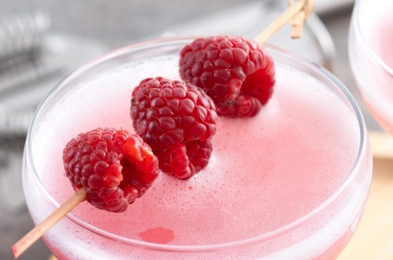 French Martini Cocktail Recipe