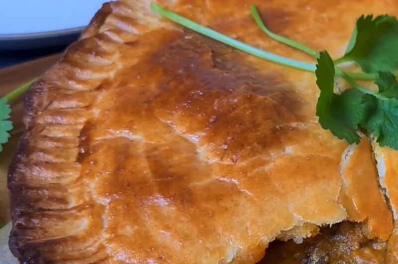 Indian Butter Chicken Pie Recipe