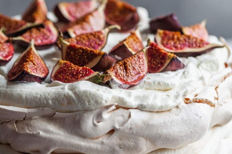 Honey Roasted Fig Pavlova Recipe